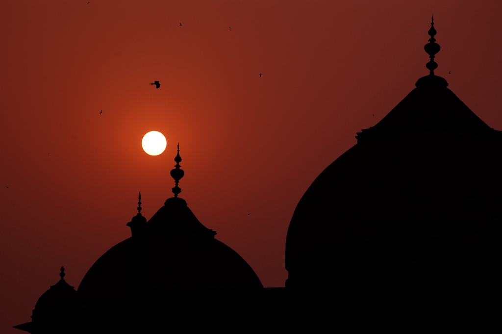 Taj Mahal in Agra - India (sunset)